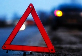 Омич погиб при кувырке машины на трассе в Омской области