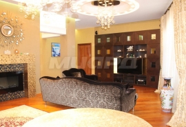В Омске за 35 миллионов продают дом полного тезки экс-главы «ОТП-Банка»