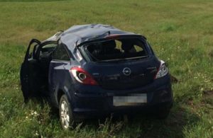 В Башкирии «Opel Corsa» улетел с дороги вместе с водителем