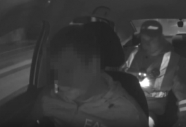 «Вы такой вулкан разбудили»: пьяный водитель без прав пытался задушить омского госавтоинспектора