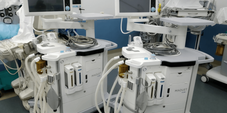 В Уфе в онкодиспансере установили наркозно-дыхательный аппарат