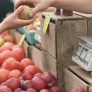 Названы продукты, которые нельзя хранить в холодильнике
