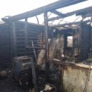 После мощного пожара в Омске большая семья с детьми осталась без дома и средств к существованию