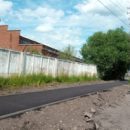 В Омске появился бесполезный тротуар