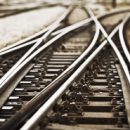 В Омске временно закроют для автомобилей один из железнодорожных переездов