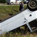 На трассе в Омской области перевернулась «Ока» с пенсионером за рулем