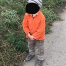 В Омске трехлетний мальчик отправился на прогулку в одиночестве