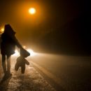 Омичка рассказала в соцсетях о 4-летнем мальчике, пытавшемся в одиночку в темноте дойти до маминой работы