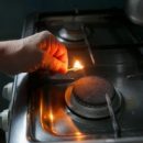 «Омскгоргаз» заставили вернуть газ владелице квартиры, признанной банкротом