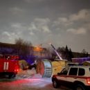 Появились фото и видео огромного пожара на Левом берегу Омска